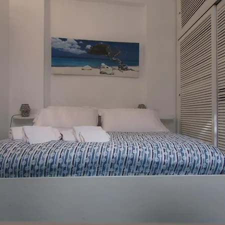 Piazzetta Sweet * كابري